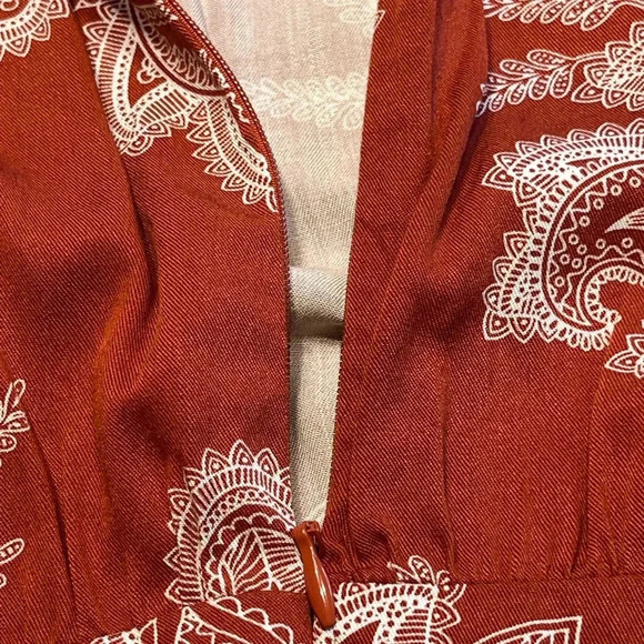 Just Fab Women’s Flutter Sleeve Jumpsuit V neck size XL color Tandoori spice - Picture 7 of 14